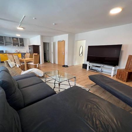 Suite 110Qm Nahe Rhein كريفيلد المظهر الخارجي الصورة